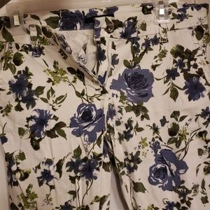 NWOT Floral pants
